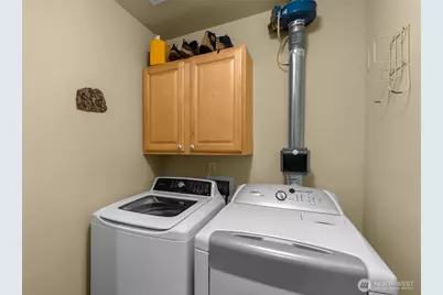 1000 Cabin Creek Lane SW #D304, Issaquah, WA 98027 - Photo 21