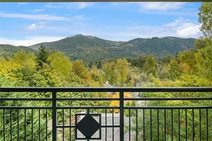 1000 Cabin Creek Ln SW, Issaquah, WA 98027 - Photo 9