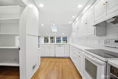 300 S Devine Road, Vancouver, WA 95030 - Photo 11