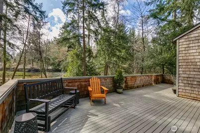 8931 50th Place W, Mukilteo, WA 98275 - Photo 3