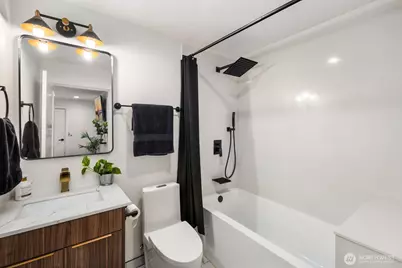 8455 24th Avenue SW #A, Seattle, WA 98106 - Photo 37