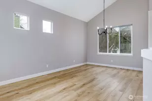 4921 Highland Ct SE, Auburn, WA 98092 - Photo 3