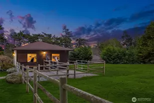 1939 49th St, Port Townsend, WA 98368 - Photo 39