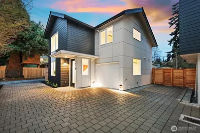 3214 47th Avenue SW, Seattle, WA 98116 - Photo 1