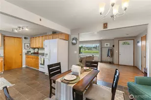 1011 15th St NW, Puyallup, WA 98371 - Photo 11