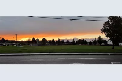 1011 15th Street NW, Puyallup, WA 98371 - Photo 29