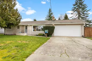 1011 15th St NW, Puyallup, WA 98371 - Photo 3
