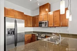 375 Kirkland Ave, Kirkland, WA 98033 - Photo 13