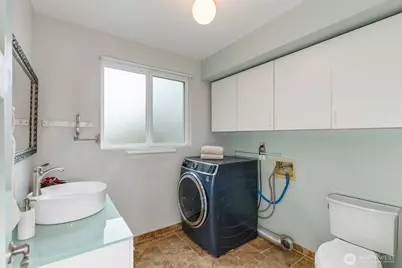 8712 53rd Place W, Mukilteo, WA 98275 - Photo 31