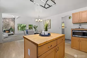 7223 NE 160th St, Kenmore, WA 98028 - Photo 7