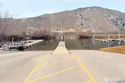 170 Lakeview Avenue, Orondo, WA 98843 - Photo 31