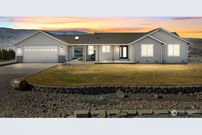 206 Moon River View SW, Mattawa, WA 99349 - Photo 1