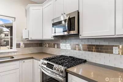 8821 S L Street, Tacoma, WA 98444 - Photo 5