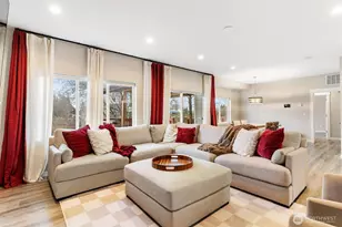 8821 S L St, Tacoma, WA 98444 - Photo 11