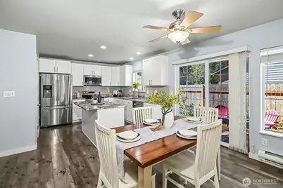 1535 Carr Boulevard, Bremerton, WA 98312 - Photo 11