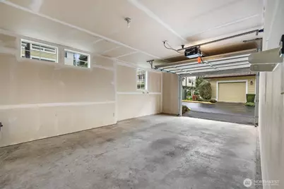 23924 NE 115th Lane #301, Redmond, WA 98053 - Photo 33