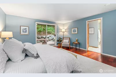 21007 Pioneer Way, Edmonds, WA 98026 - Photo 13