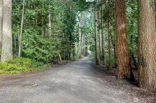 21007 Pioneer Way, Edmonds, WA 98026 - Photo 25