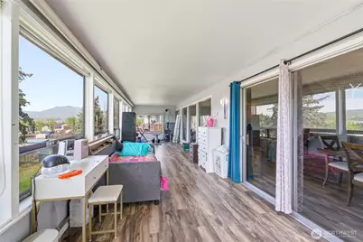 1210 N Ashland Avenue, East Wenatchee, WA 98802 - Photo 7