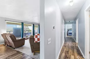 1210 N Ashland Ave, East Wenatchee, WA 98802 - Photo 5