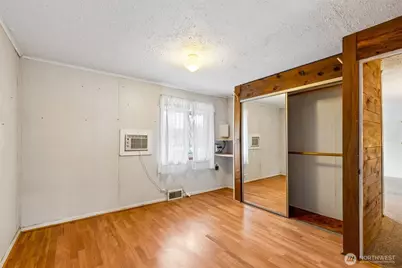 23906 60th Avenue W, Mountlake Terrace, WA 98043 - Photo 11