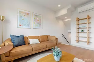 5030 Sand Point Pl NE, Seattle, WA 98105 - Photo 11