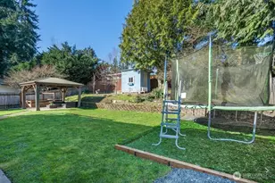 2019 209th Pl SW, Lynnwood, WA 98036 - Photo 35