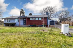 1320 Whitman St, Walla Walla, WA 99362 - Photo 1