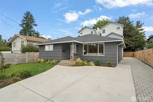 9728 57th Ave S, Seattle, WA 98118 - Photo 1