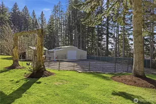 21001 Happy Valley Rd, Stanwood, WA 98292 - Photo 23