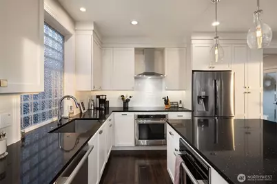 11307 NE 68th Street #11307, Kirkland, WA 98033 - Photo 23