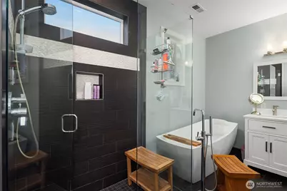 11307 NE 68th Street #11307, Kirkland, WA 98033 - Photo 31