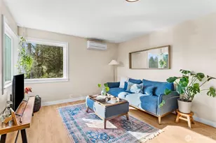 2183 NE 3rd Ave, Camas, WA 98607 - Photo 3