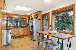 839 W Etruria St, Seattle, WA 98119 - Photo 17