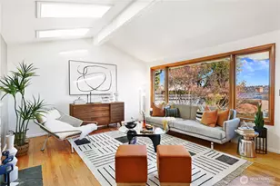 839 W Etruria St, Seattle, WA 98119 - Photo 9