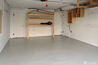 839 W Etruria Street, Seattle, WA 98119 - Photo 37