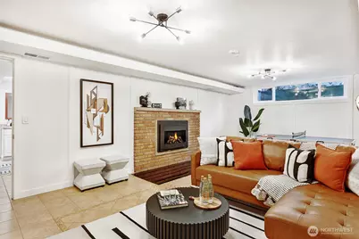 839 W Etruria Street, Seattle, WA 98119 - Photo 29