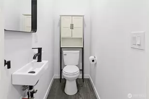 1142 NW 59th St, Seattle, WA 98107 - Photo 11