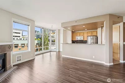 2801 1st Avenue #404, Seattle, WA 98121 - Photo 3