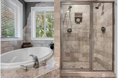 10523 NE 118th Lane, Kirkland, WA 98034 - Photo 23