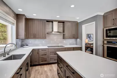 10523 NE 118th Lane, Kirkland, WA 98034 - Photo 11