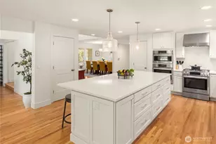 23039 SE 37th St, Sammamish, WA 98075 - Photo 5