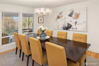 23039 SE 37th Street, Sammamish, WA 98075 - Photo 9