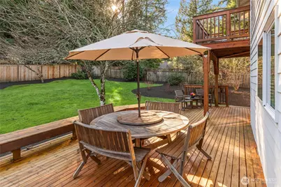 23039 SE 37th Street, Sammamish, WA 98075 - Photo 19