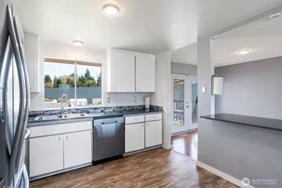 21011 54th Avenue W, Lynnwood, WA 98036 - Photo 7