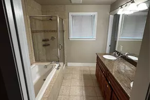 5607 12th Ave NE, Seattle, WA 98105 - Photo 15