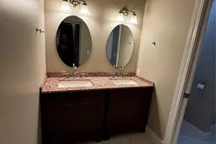 5607 12th Ave NE, Seattle, WA 98105 - Photo 25