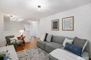 8828 238th Street SW, Edmonds, WA 98026 - Photo 23