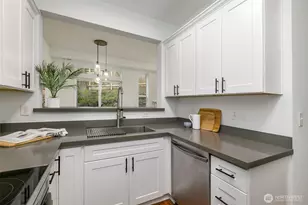 8828 238th Street SW, Edmonds, WA 98026 - Photo 13