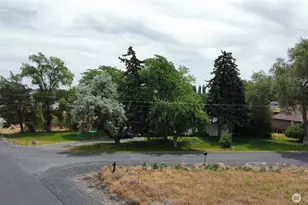 4477 Wenatchee Dr NE, Moses Lake, WA 98837 - Photo 11